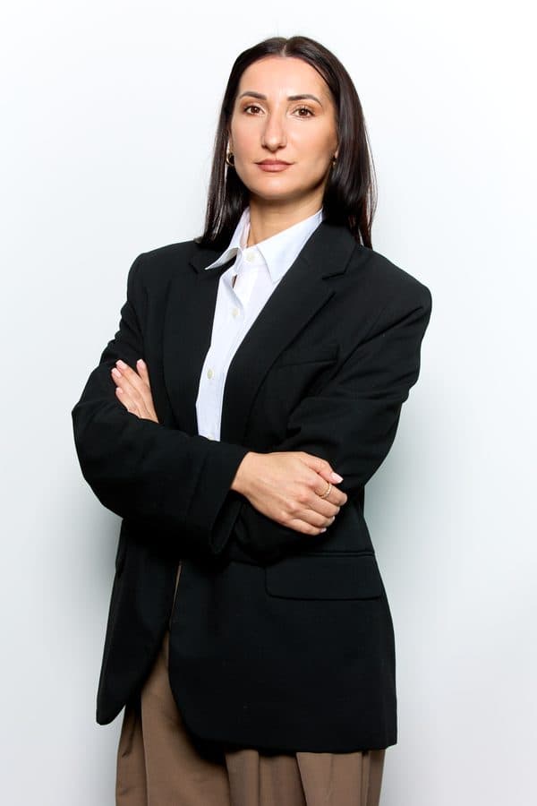 Mihaela Dobos
